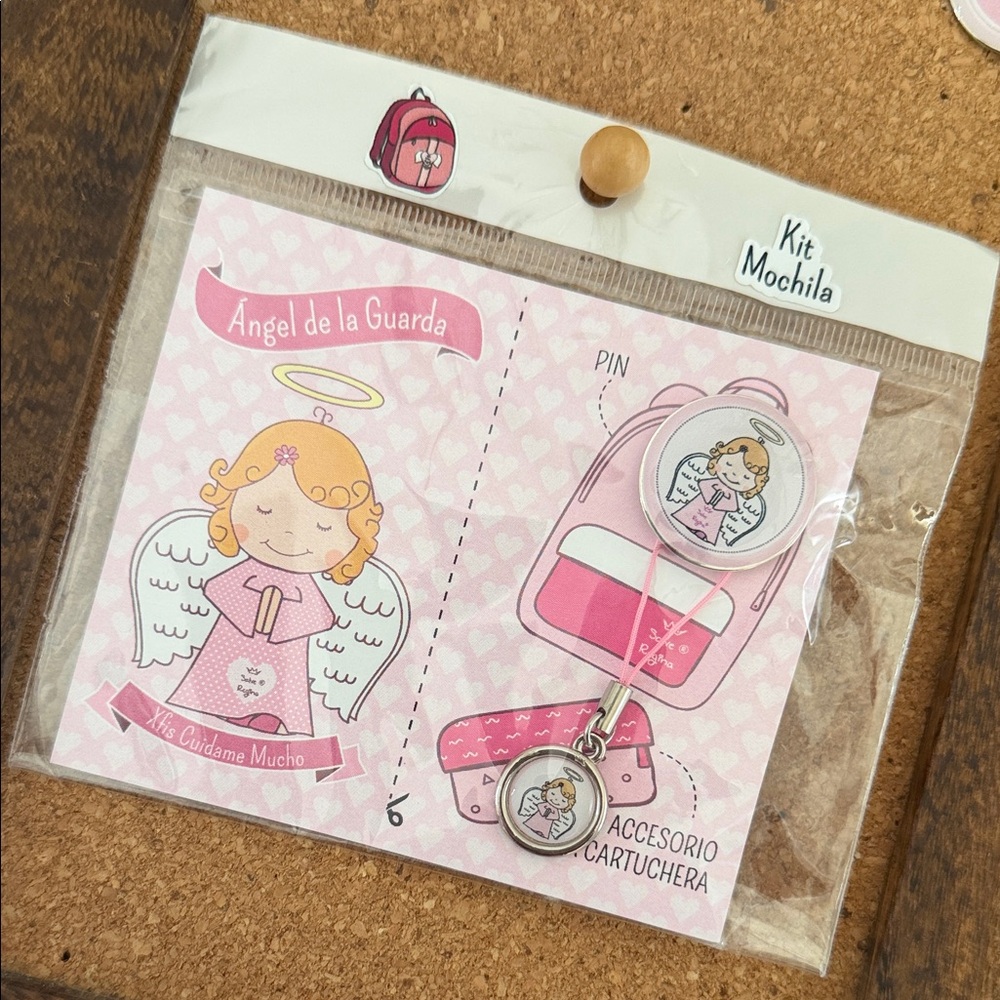 Angel de la Guarda Pin and Accessory Set